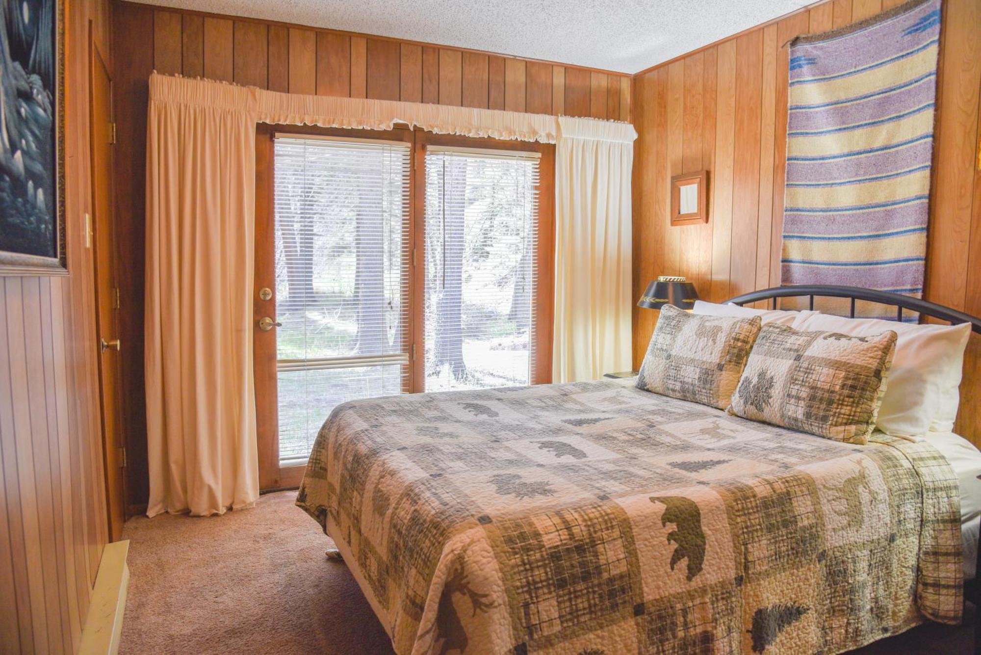 Bear Bait Cabin In Upper Valley With High Speed Wifi Ред-Рівер Екстер'єр фото