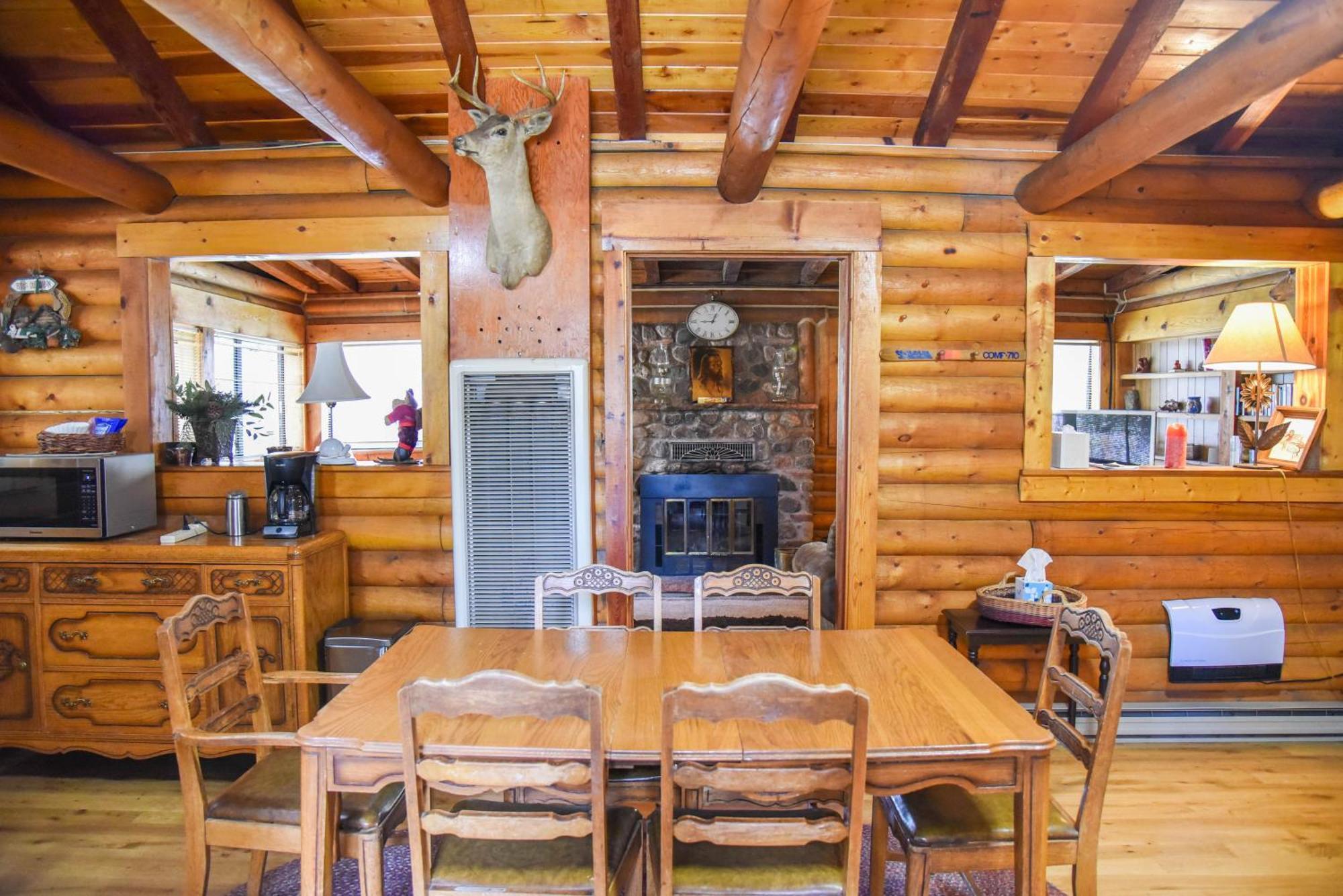 Bear Bait Cabin In Upper Valley With High Speed Wifi Ред-Рівер Екстер'єр фото
