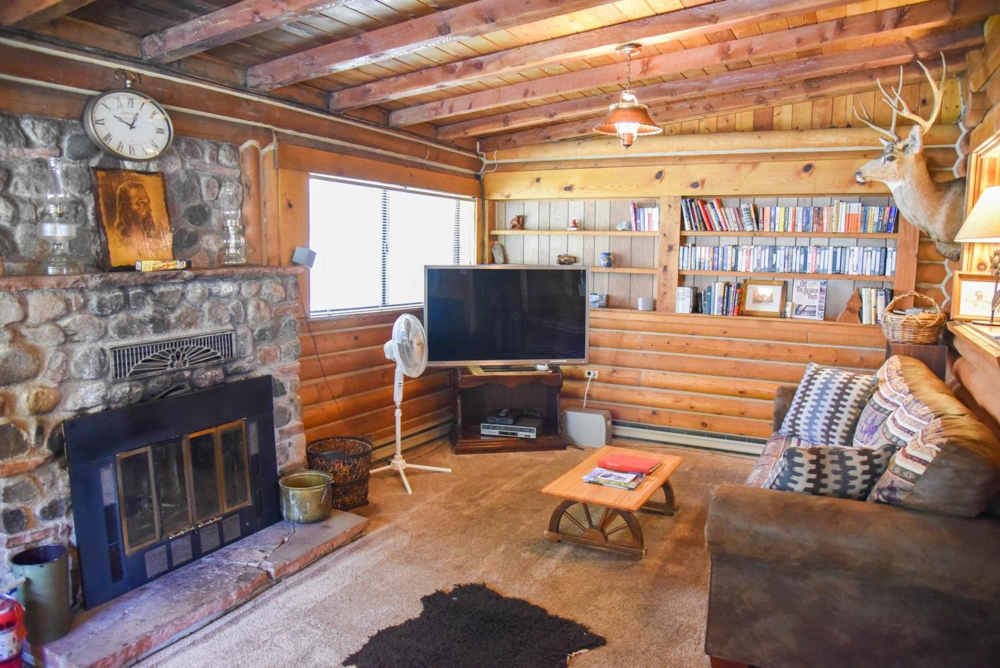 Bear Bait Cabin In Upper Valley With High Speed Wifi Ред-Рівер Екстер'єр фото